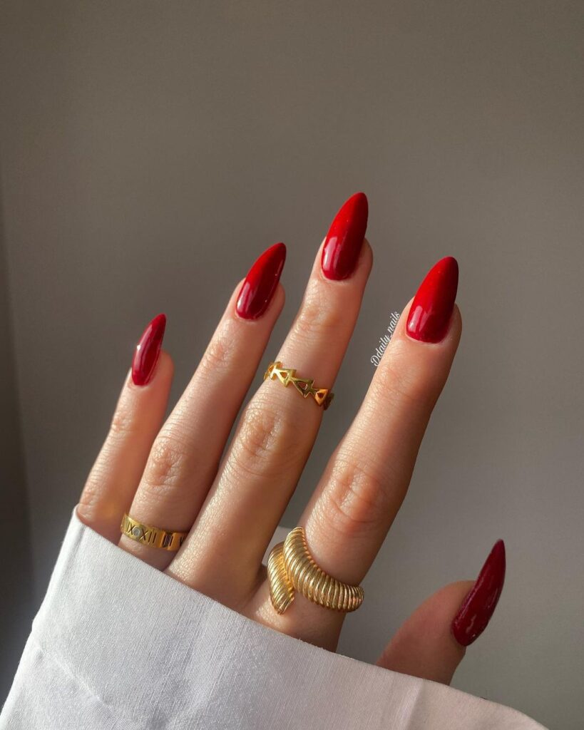 glamorous red manicure